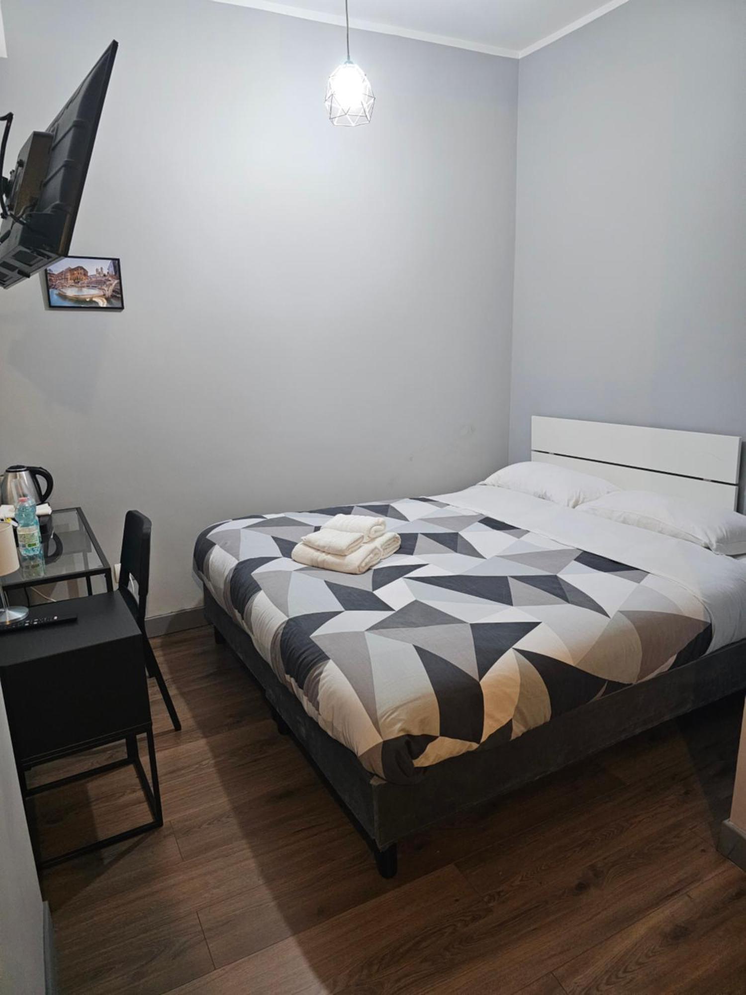 Trastevere Guestrooms ローマ エクステリア 写真